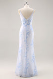 Blauwe bloemen gerimpelde chiffon lange bruidsmeisjesjurk met split