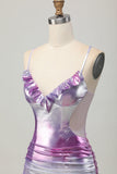 Zilverpaarse bodycon homecoming-jurk met ruches en V-hals
