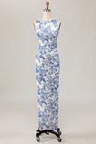 Bloemen bedrukte bodycon wit blauwe lange bruiloft gast jurk