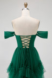 Donkergroene Tule Gelaagde Gegolfde Gegolfde Off The Shoulder A Line Bruidsmeisjesjurk