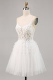 Witte Tule A Line Homecoming Jurk met Appliques