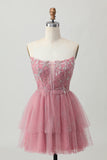 Dusty Rose A-lijn strapless gelaagde tule korte homecoming-jurk met kralen