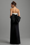 Strapless zwart-witte schede lange formele jurk met split
