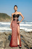 Strapless bordeauxrode zeemeermin-avondjurk met split