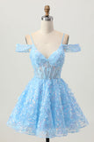 Sprankelende pailletten Blauwe A-lijn Cold Shoulder Mini Homecoming Jurk met Open Rug