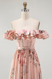 Blush Floral Off The Shoulder Een lijn gegolfde bruidsmeisjesjurk