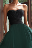 Zwarte en Groene Tule A Line Strapless Lange Formele Jurk