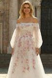 Witte A-lijn Off The Shoulder Geborduurde tule lange galajurk met pailletten