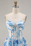 Witblauwe bloemen strapless A Line Corset Gelaagde Ruffle Lange Galajurk met split