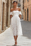 Ivoorkleurige kant off-shoulder midi trouwjurk