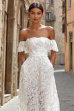 Ivoorkleurige kant off-shoulder midi trouwjurk