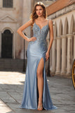 Grijsblauwe zeemeermin spaghettibandjes met satijnen appliquatie lange galajurk met split