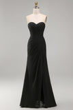 Zwarte chiffon gerimpelde strapless schede lange formele jurk met split