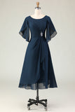 Navy A-lijn gerimpelde chiffon midi koorjurk met kralen