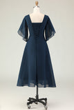 Navy A-lijn gerimpelde chiffon midi koorjurk met kralen