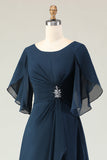 Navy A-lijn gerimpelde chiffon midi koorjurk met kralen