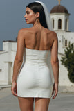Witte Bodycon strapless gerimpelde korte trouwjurk