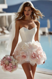 Ivory Satin Sweetheart Bodycon korte trouwjurk met 3D-bloemen