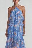 Blauwroze bedrukte bloemenhalter met laaggelaagde chiffon A-lijn midi-jurk met ruches
