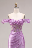 Paarse zeemeermin met off-the-shoulder geappliqueerde korsetjurk met gerimpelde galajurk met split