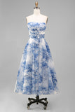 Witblauwe bloemen strapless A-lijn gerimpelde midijurk