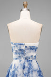 Witblauwe bloemen strapless A-lijn gerimpelde midijurk