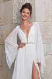 Glinsterende ivoorkleurige chiffon A Line V-hals lange trouwjurk met split