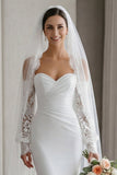 Ivoor Zeemeermin Sweetheart Lange kanten trouwjurk met appliquatie