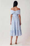 Blauwe jacquard korset met off-shoulder korset Een lijnige midijurk met ruches