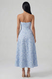 Blauwe strapless jacquard gerimpelde midi-jurk met split