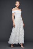 Off-the-shoulder witte lange A-lijn trouwjurk