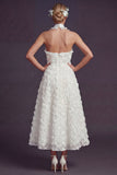 Witte halter Cut Out A Line Lange trouwjurk met 3D-bloemen