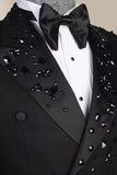 Glitterende zwarte kralen, dubbelgeknoopte tweedelige herenbalpakken met piek