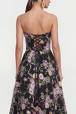Strapless A-lijn zwarte roze bloemen midijurk met zakken