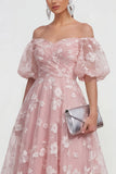 Off-the-shoulder A-lijn roze midi bloemenjurk met veter op de rug