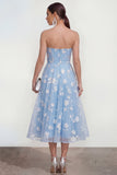 Strapless A-lijn midi lila bloemenjurk met zakken