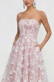 Strapless A-lijn midi lila bloemenjurk met zakken