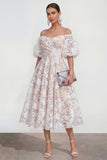 Off-the-shoulder A-lijn midi roze bloemenjurk met puffmouwen