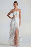 Witte A-lijn strapless korset lange jurk met meerdere bloemen en ruchesplit