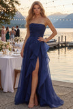 Tule marineblauwe A-lijn strapless gerimpelde lange galajurk met split