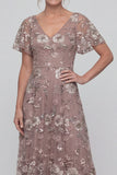 Stoffy Rose pailletten Een lijn V-hals lange Mother of the Bride Jurk