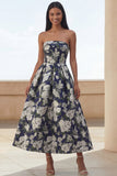 Blauwe Daffodil Flower A-lijn strapless bloemenprint met gerimpelde lange trouwjurk