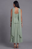 A-lijn stoffige salie strapless geplooide midi-jurk met ruches en halsdoek