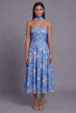 Strapless chiffon blauw met bloemenprint midi trouwjurk met halsdoek