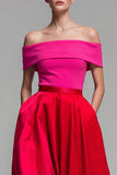 Off-the-shoulder fuchsia en rood A-lijn kleurenblok midi formele jurk