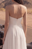 Ivory Maxi strapless A Line Beach trouwjurk met split
