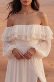 Off-the-shoulder maxi A Line Ivory Beach trouwjurk met ruches
