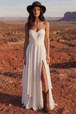 Eenvoudige ivoorkleurige strapless A-lijn Long Beach trouwjurk met split