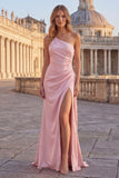 Roze zeemeermin met één schouder gerimpelde lange galajurk met split