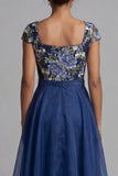 Navy Flower A-lijn Chiffon vierkante hals Lange Mother of the Bride jurk met strik